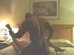 İki yuvarlak eşek gerçek türk liseli porn