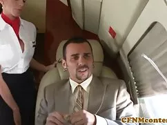 Erkek arkadaşı ayrılıyor ve onu liseli gerçek türk porno aldatıyor
