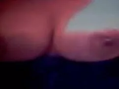 Yatak odasında İspanyol gerçek amatör porno üçlü